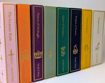 Throne of Glass by Sarah J Maas: Special Edition Clothbound Hardback Novel/Set