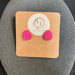 Polymer clay stud earrings  |  pebble shape stud earrings |  Handmade jewellery