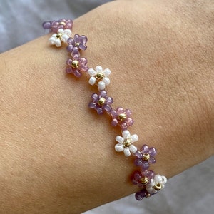 Bracelets floraux en zigzag dans trois teintes Violet