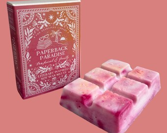 Paperback Paradise Soy Wax Melt Bar: Tropical Pineapple Coconut Scent