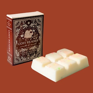 Cosy Reader Wax Melts | Vanilla & Musk | Bookish | Fantasy Scents | Literary Inspired | Hand-Poured | Book Lover