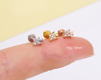 Pendiente minimalista con forma de estrella de circonita cúbica con rosca interna de 16 g para cartílago, hélix, trago, medusa, caracola, parte trasera plana, pequeño, de plata y oro.