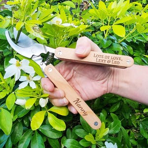 Custom engraved Gardeners Multi-tool | Garden Pruner | Secateurs