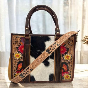 Sac fourre-tout en cuir repoussé avec peau de vache véritable | Sac porté épaule au design occidental
