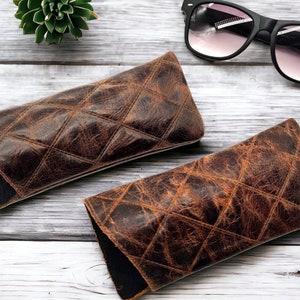 Vintage / Luxury Diamond Stitched Genuine Leather Glasses Case / Sunglasses Case