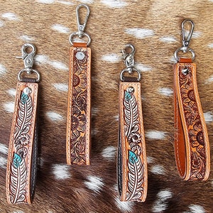 Cordón de muñeca / pulsera / llavero de cuero genuino de estilo occidental con patrón labrado occidental