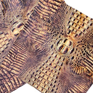 Crocodile look embossed genuine leather | Alligator look textured leather pieces