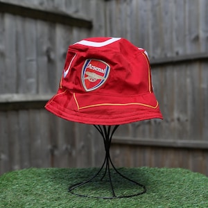 Arsenal 2004/05 Upcycled Classic Football Shirt Bucket Hat