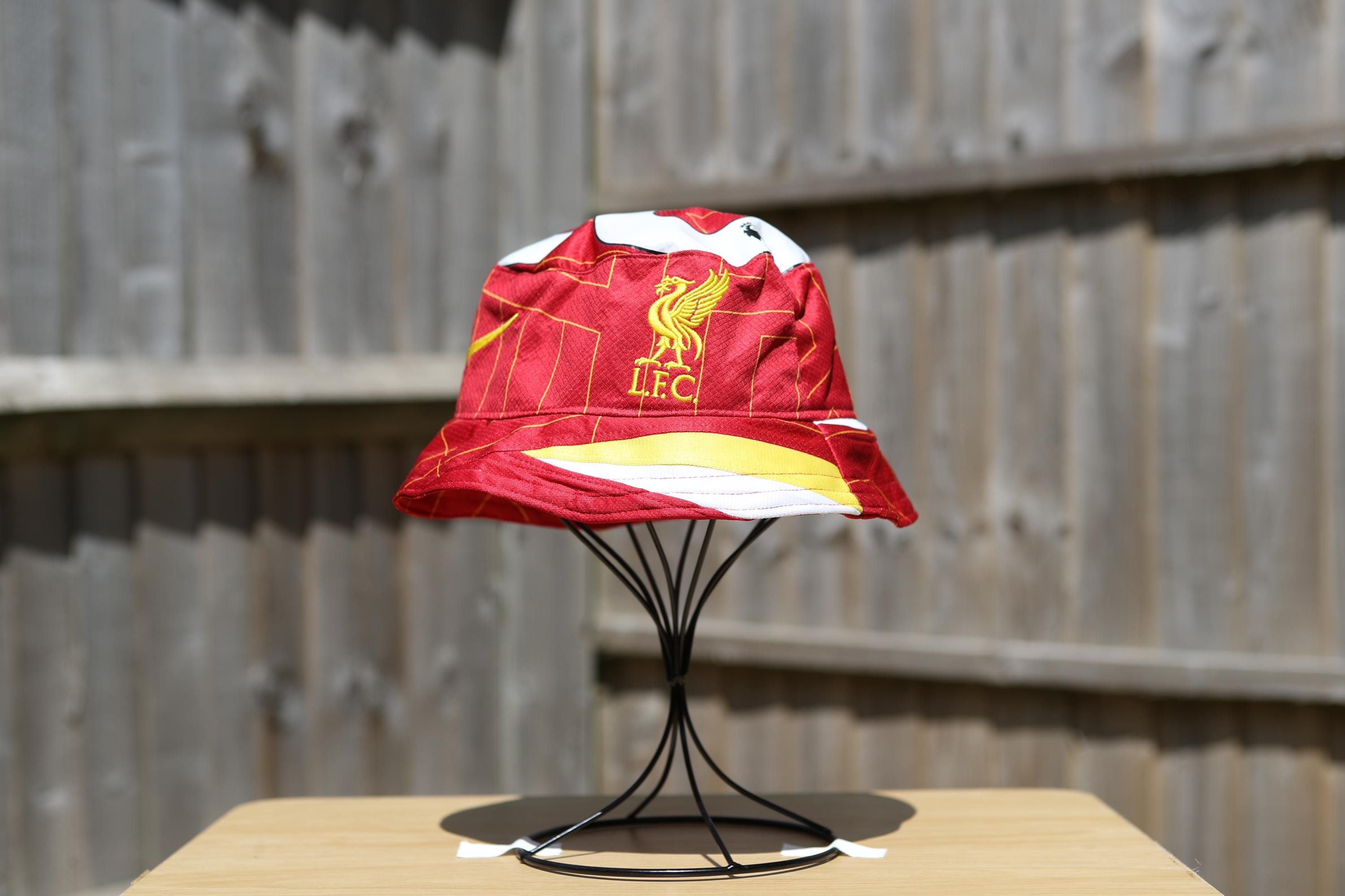 Cappello Papà Ricamato Reds Of Liverpool - Berretto Baseball Unisex Design Minimalista