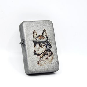 Flip Top Lighter in a case with a Fallout: New Vegas - Rex