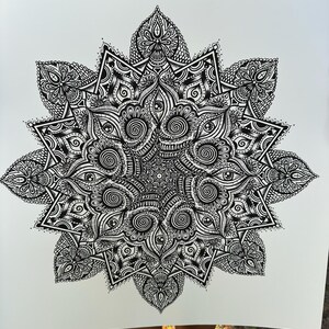 Stampa artistica di mandala di meditazione