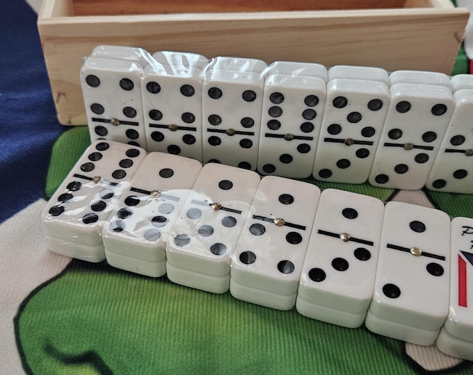 Puerto Rico Dominos set in a wooden box
