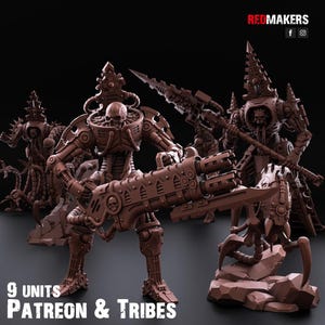 Peut inclure: Figurines miniatures marron de guerriers robotiques avec des visages en forme de crâne et diverses armes. L'image comprend le texte "9 UNITS PATREON & TRIBES" et le logo Redmakers.
