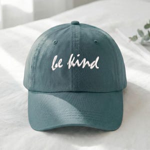 Broderad "Var snäll"-hatt, broderad inspirerande vänlighetshatt, basebollkeps för medvetenhet om mental hälsa, statement-hatt, vintage truckerkeps