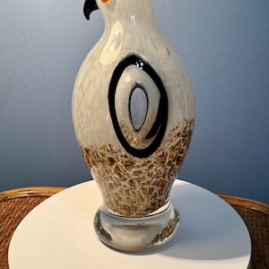 Vintage Murano-Style Art Glass Bird Sculpture – 9″ Handblown Figurine with Wing-Window Detail