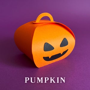 Pumpkin treat box