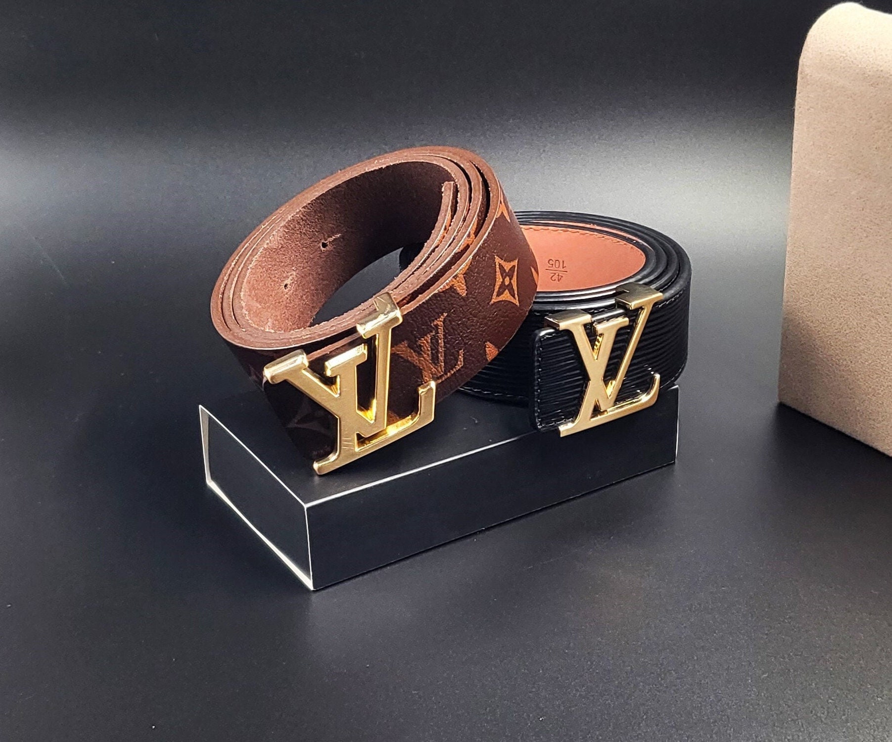 Louis Vuitton Men Belt Mens Fashion Watches  Accessories Belts on  Carousell