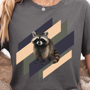 Retro raccoon shirt cute trash panda tee for animal lover vintage forest animal shirt naturecore wildlife gift for raccoon lover tee