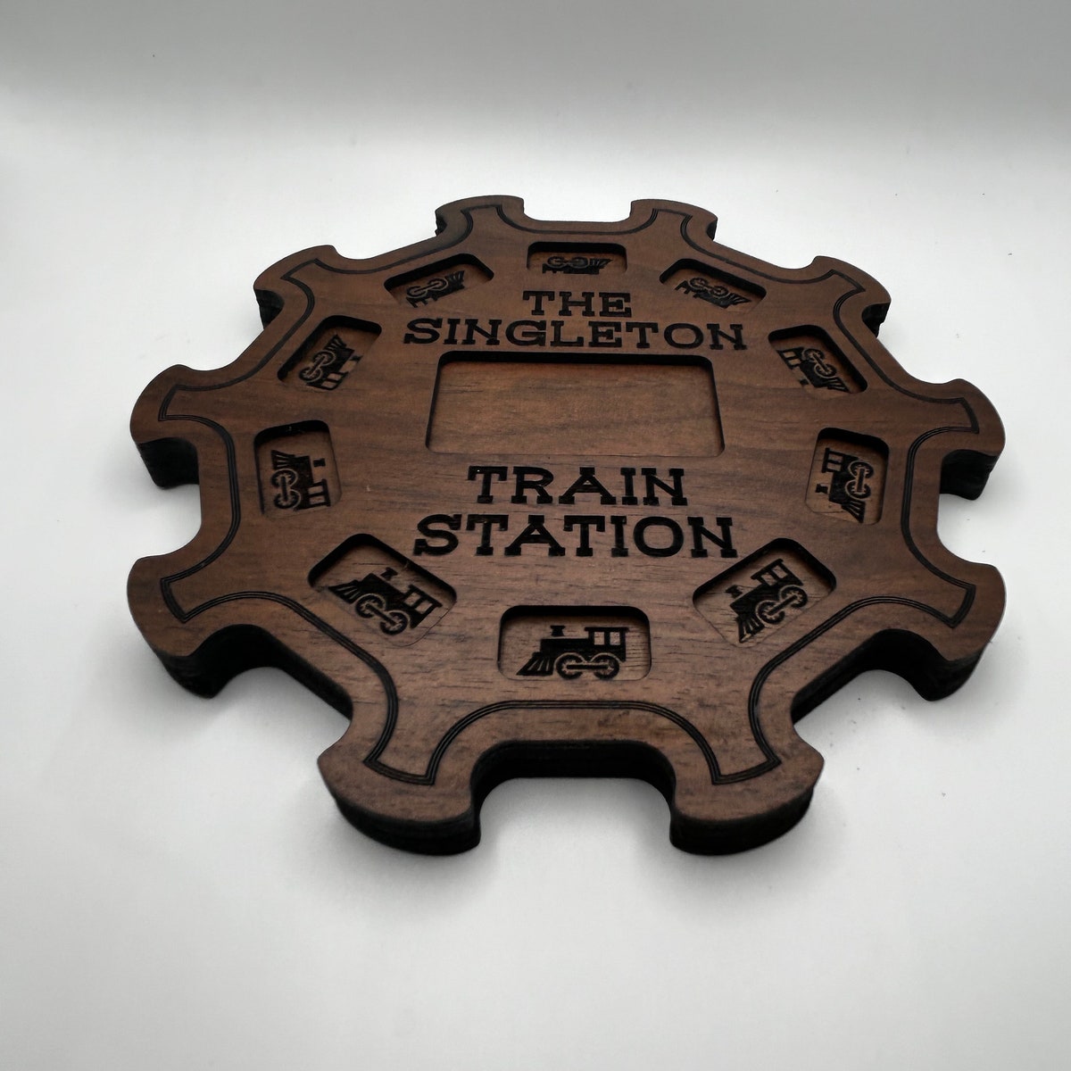 10 Player Mexican Train Hub