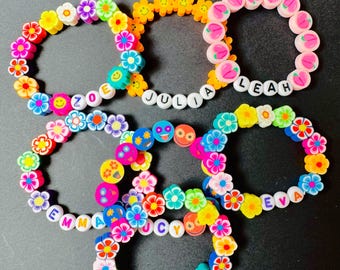 Girl Flower Name Bracelet |