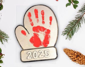 Baby&#39;s Christmas Keepsake, Handprint DIY Winter Ornament, Holiday Decor Present , Gift for Grandparents, New Parents, and Family Members