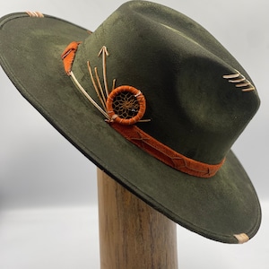 Boho, elegant custom Green hat Weiike