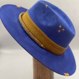 Boho hat, fedora hat, Ecco suede Dodge Azul