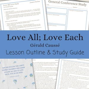 以下が含まれることがあります： Gérald Causséによる「Love All; Love Each」というタイトルの印刷された学習ガイドとレッスンアウトラインのコレクション。ガイドにはテキストとメモ用の空白スペースがあり、中央に青いバナーがあります。