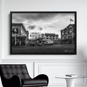 Spießplatz | Marktmitte | Fischmarkt | Öffentlich Nordwesten | Urbane Wandkunst | Schwarz-Weiß-Fotografie | Drucken