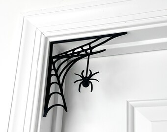 Spooky Web with Spider Door Corner Piece!