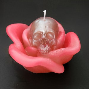 Iridescent 3D Rose with Skull - Candle