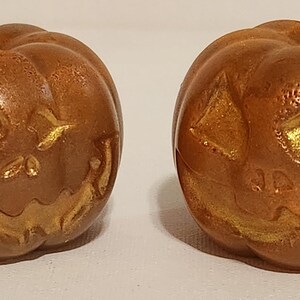 Iridescent 3D Pumpkins - Candles Set of 2