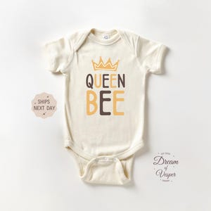 Queen Bee Baby Onesie®, Funny Baby Onesie®, Cute Bee Baby Bodysuit, Natural Girls Baby Onesie®, New Parents Baby Gift, Queen Baby Onesie®