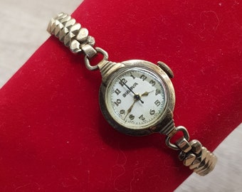Bulova Swiss Ladies Wrist Watch 17 Jewels 10K Rolled Gold Plate Bezel 1932 NOT Working