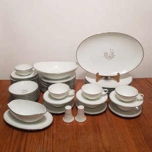 Noritake China 5772 Ardis Japan Vintage Dinnerware Set of 50 Pieces