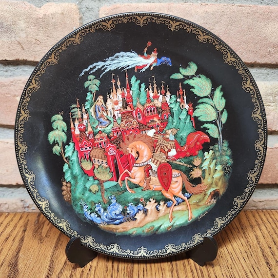 Russian Fairytale Porcelain Palekh Plate Ruslan and Ludmilla