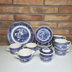 Vintage Blue Willow Dinnerware