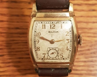 Bulova Vintage Men's Wrist Watch 15 Jewels 10K Rolled Gold Plate Bezel with Kreisler Band