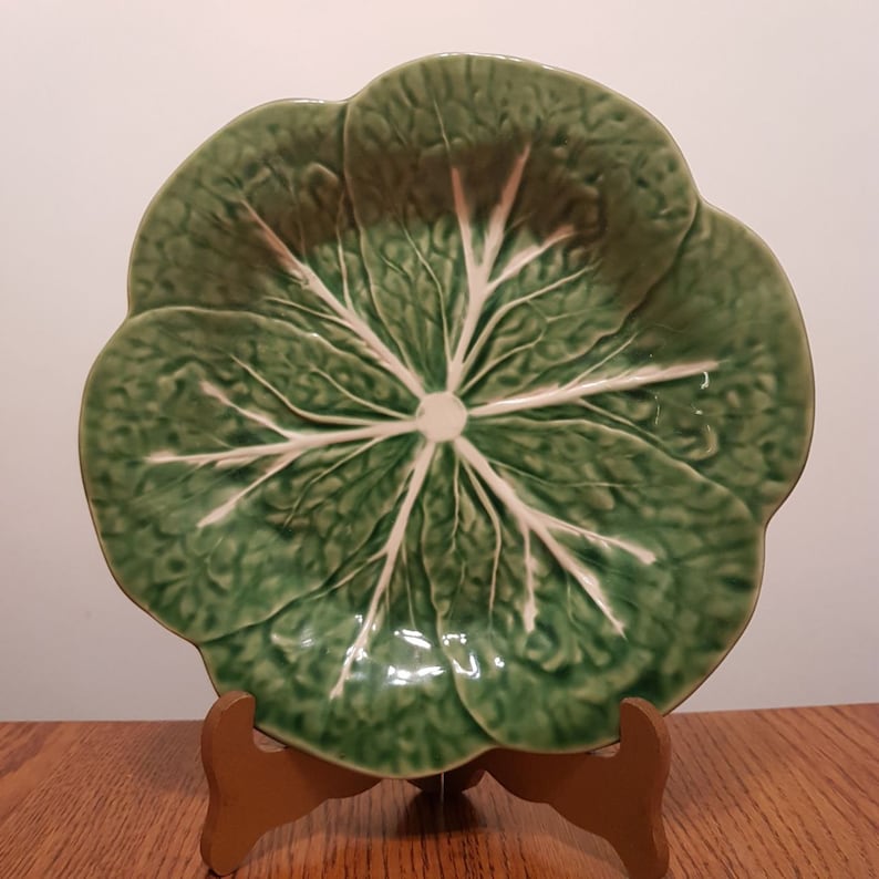 Bordallo Pinheiro Green Cabbage Plates Plate
