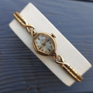 Longines Swiss Ladies Wrist Watch 17 Jewels 10K Gold Filled 1963
