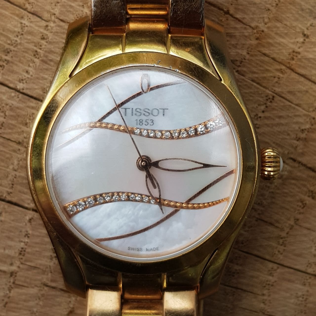 Tissot T-wave Mother of Pearl Diamond Dial Ladies Quartz 