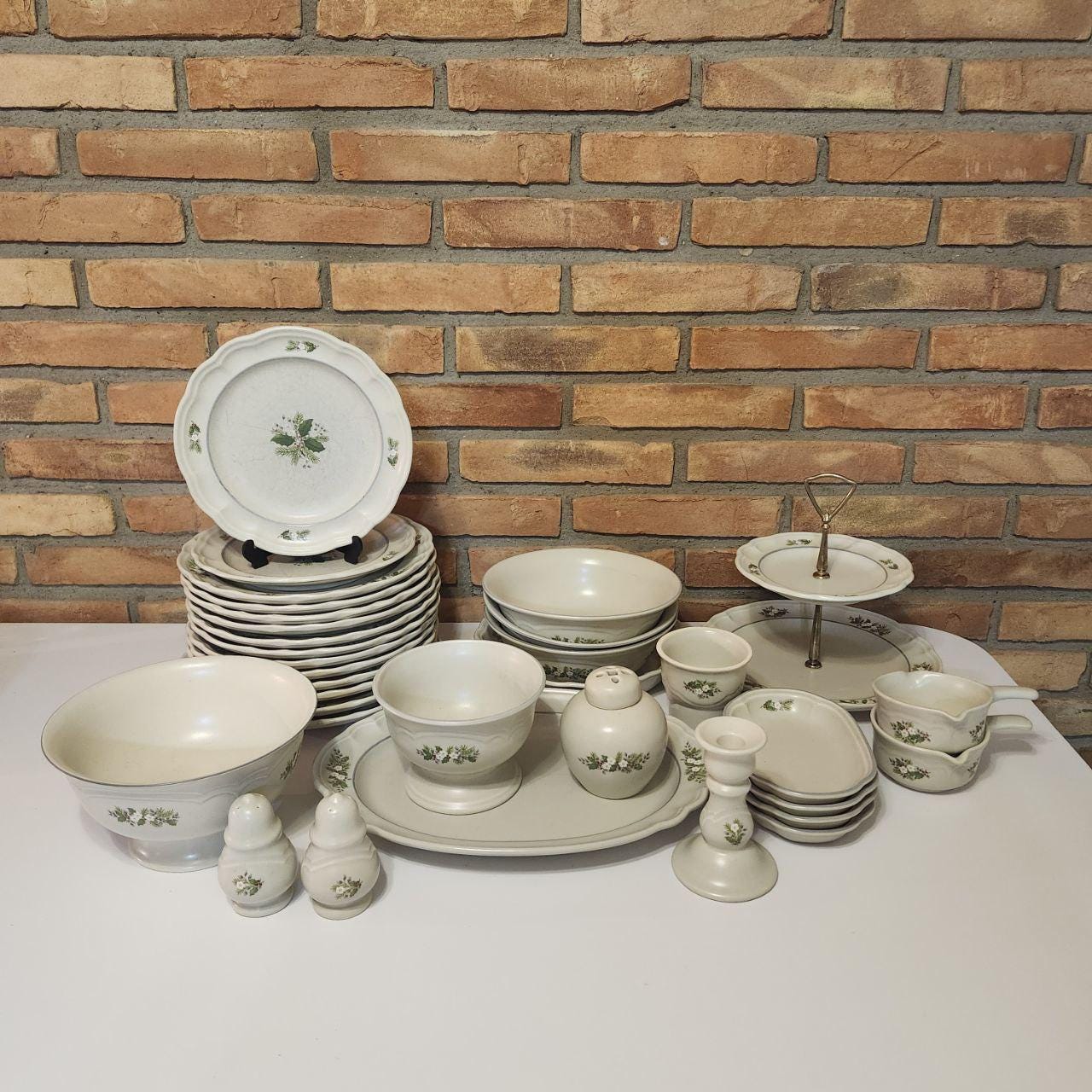 Pfaltzgraff Cappuccino Individual Pasta Bowl 8 - China Dinnerware in Brown