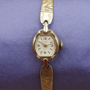 Timex Women&#39;s Mechanical Watch 10K Gold Filled 1965 Not Working