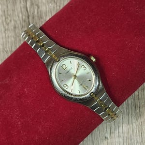 Carriage Ladies Quartz Vintage Silver and Gold Tone Watch Working