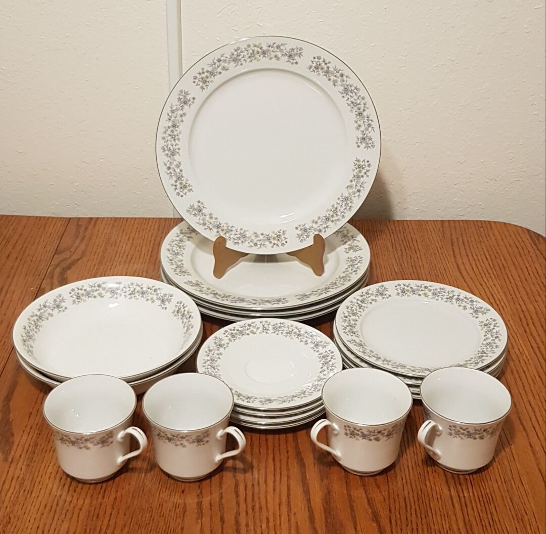 Dynasty Fine China 1005 Elegance Dinnerware Vintage Set of 18 Pieces Etsy