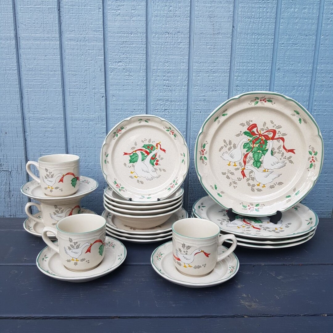 International Tableworks Marmalade Christmas Geese Red Ribbon Japan ...