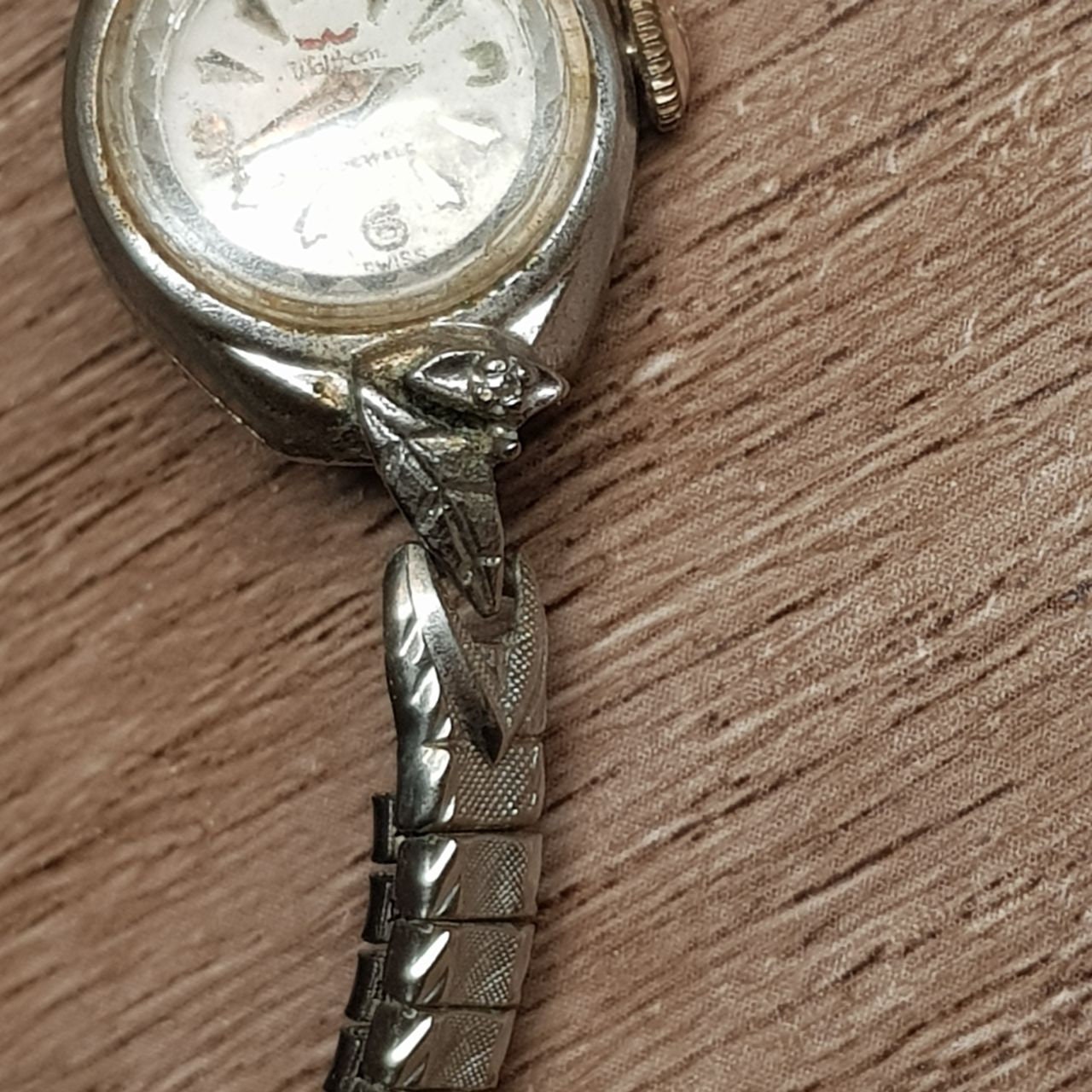 Vintage Waltham Ladies Stainless Steel Watch NOT WORKING Vintage Ladies WALTHAM Watch Incabloc 17 Jewels - Original  main image 4