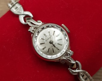 Wittnauer Swiss Vintage Ladies Wrist Mechanical Diamond Accented Watch 17 Jewels 10k Gold Filled