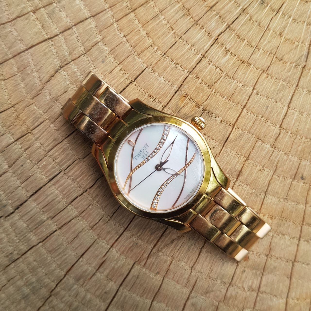 Tissot T-wave Mother of Pearl Diamond Dial Ladies Quartz Watch