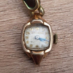 Bulova Swiss Ladies Wrist Watch 17 Jewels 14K Gold Filled 1936 Not Working